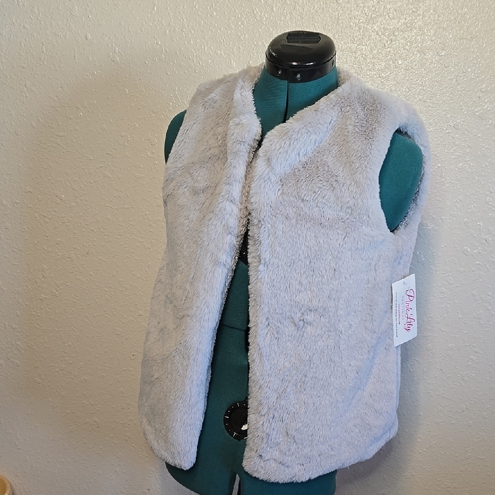 Womens Faux Fur Grey Vest